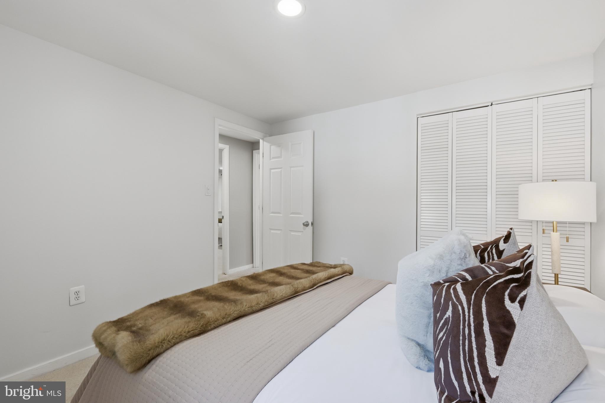 2240 Sanibel Drive Reston, VA 20191 - Photo 32 of 50