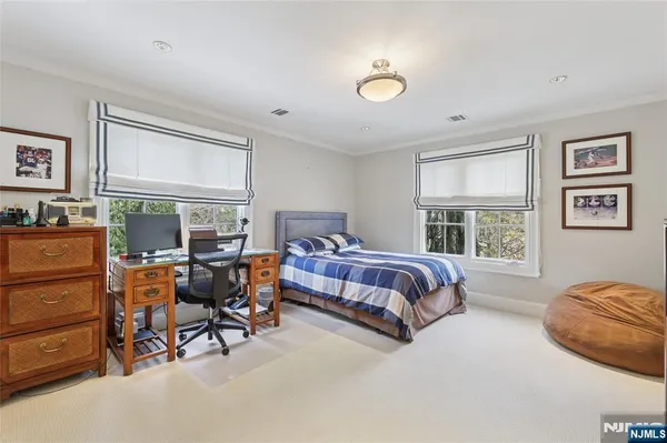 $4,198,000 | 66 Hoover Drive, Cresskill, NJ 07626