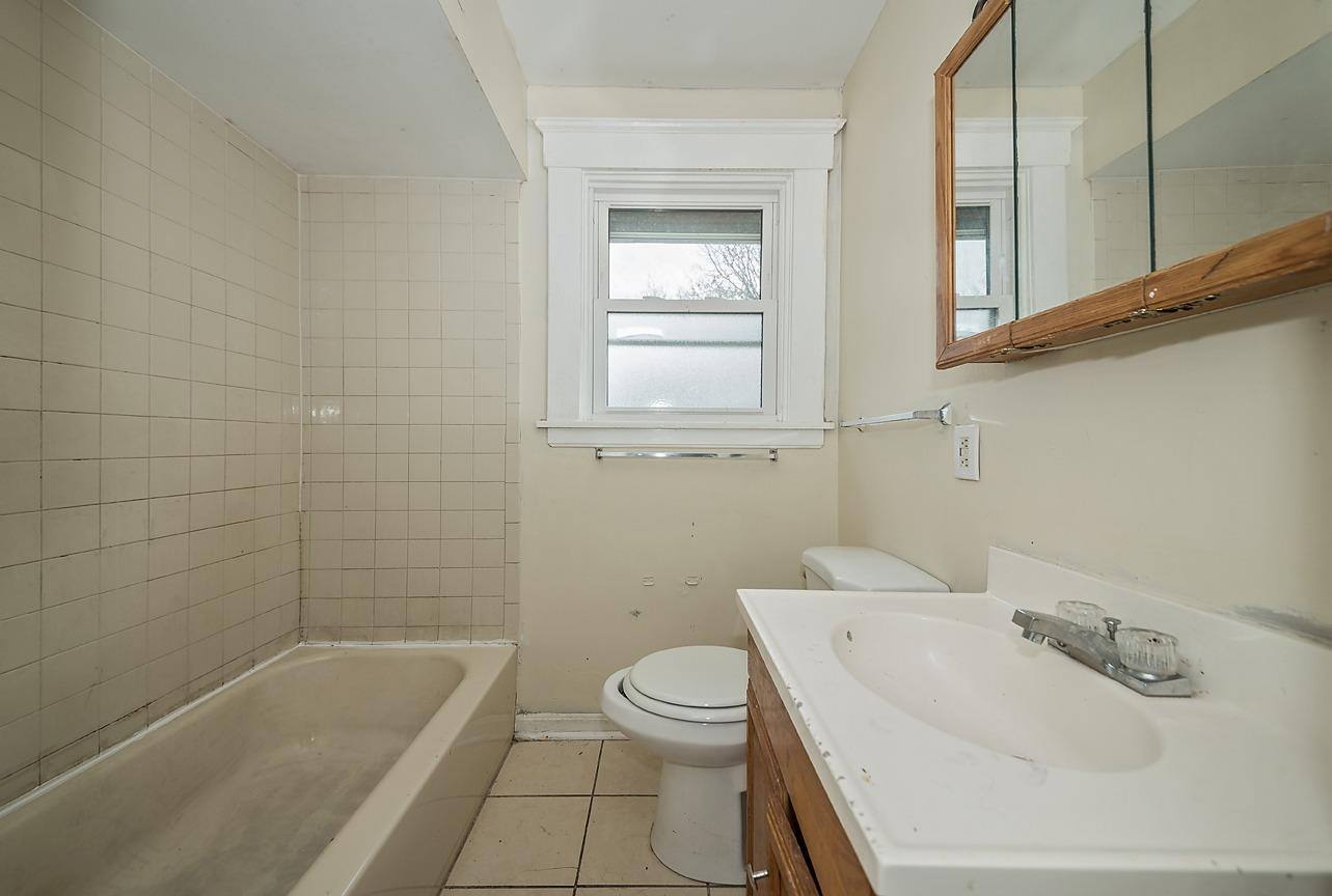 1280 Rutledge Avenue Cincinnati, OH 45205 - Photo 12 of 14