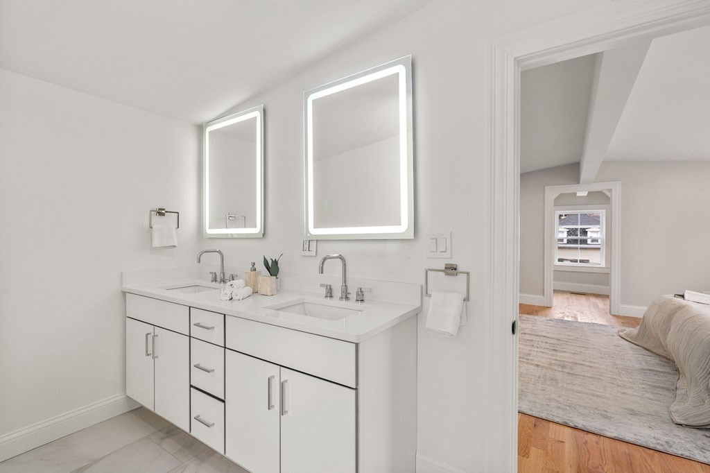 21 Linden Street Boston, MA 02127 - Photo 20 of 32