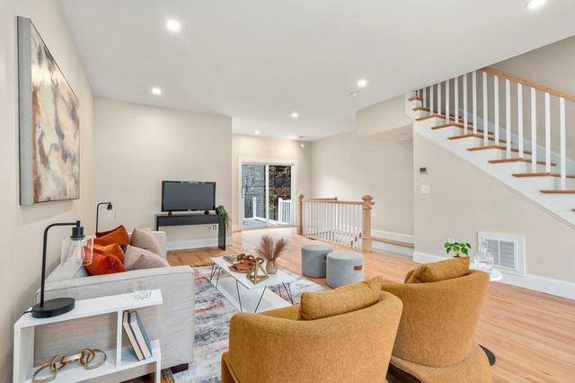 $1,585,000 | 21 Linden Street, Boston, MA 02127