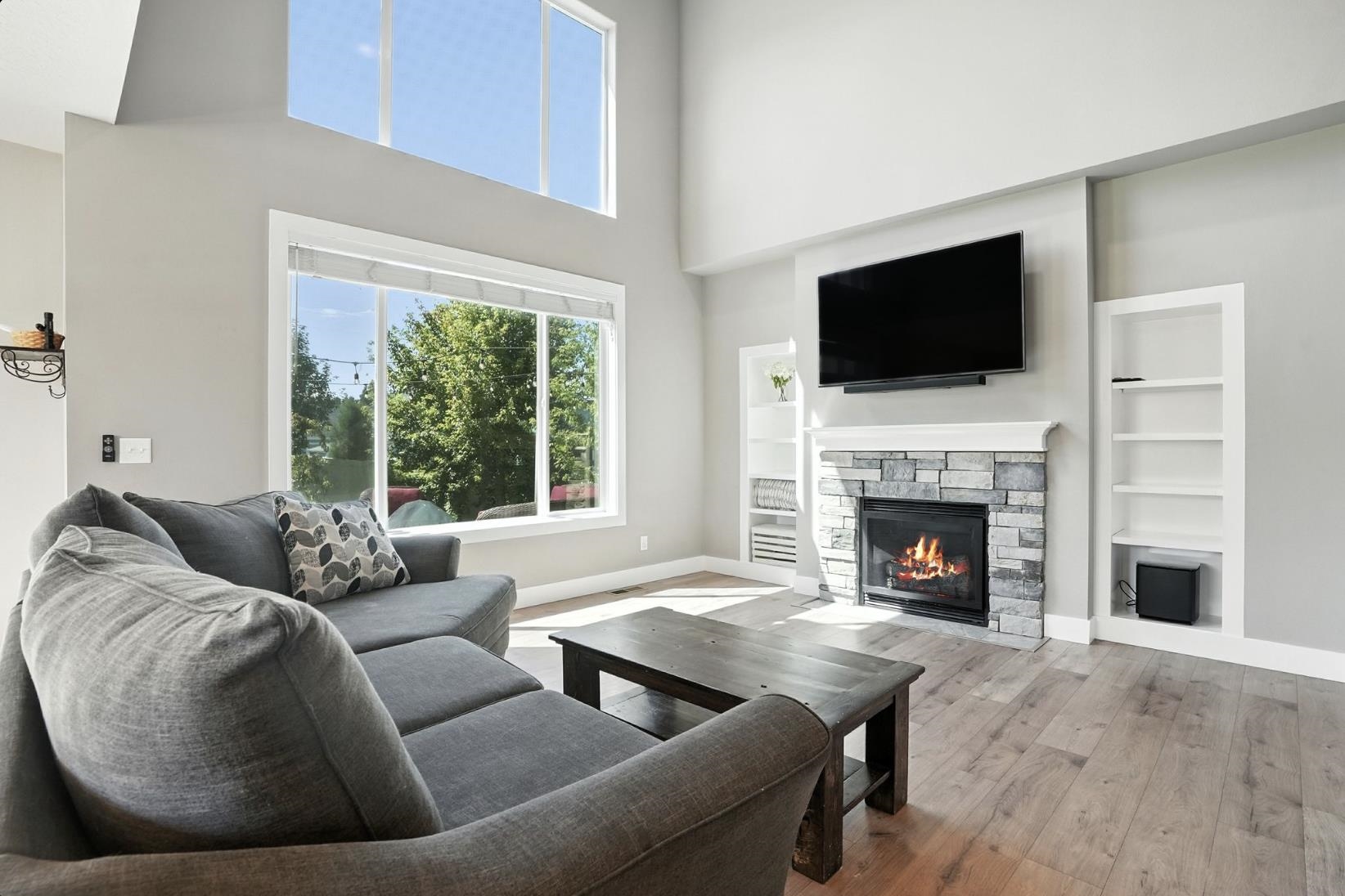7010 South Pheasant Ridge Drive Spokane, WA 99224 - Photo 3 of 35 Gallery Image 3