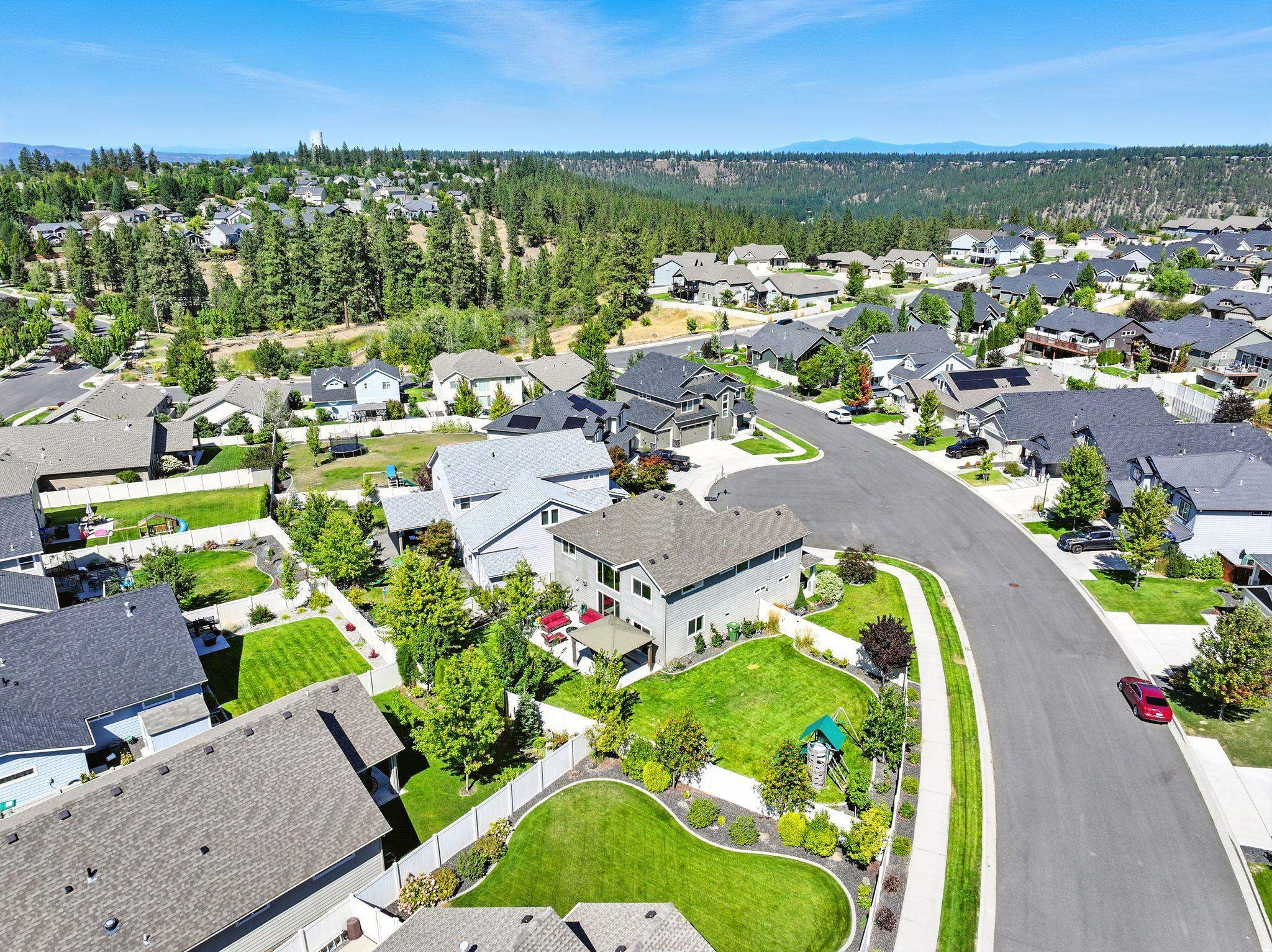 7010 South Pheasant Ridge Drive Spokane, WA 99224 - Photo 32 of 35 Gallery Image 32