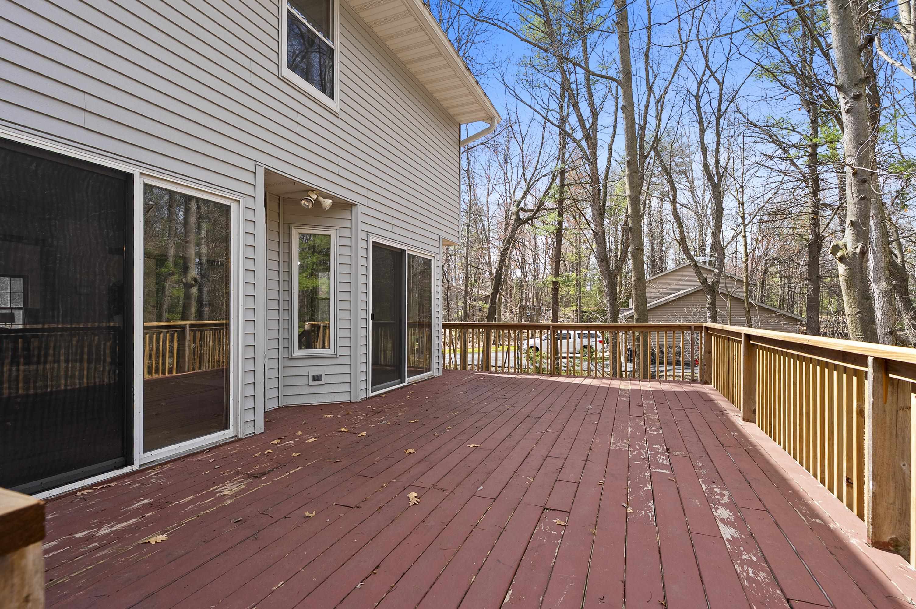 3030 Big Timber Circle Green Bay, WI 54313 - Photo 6 of 60