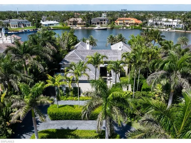 $21,500,000 | 3065 Fort Charles Drive, Naples, FL 34102