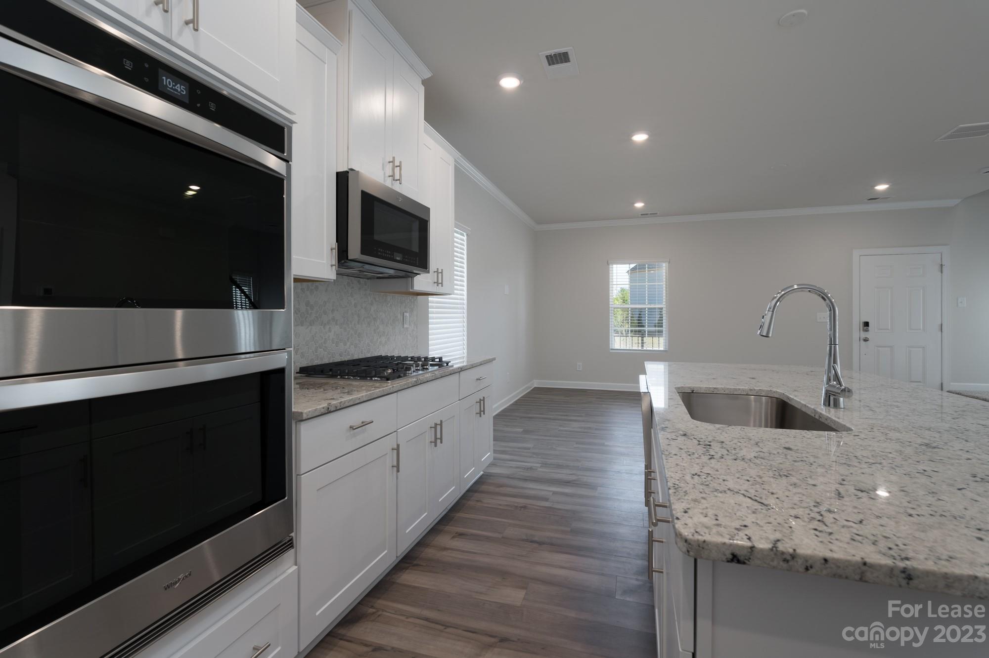 516 Cedar Knoll Circle Pineville, NC 28134 - Photo 9 of 31