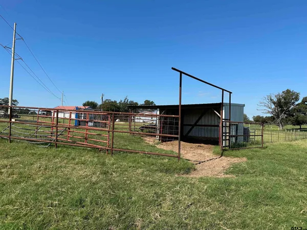 $470,000 | 7860 Highway 204, Rusk, TX 75785