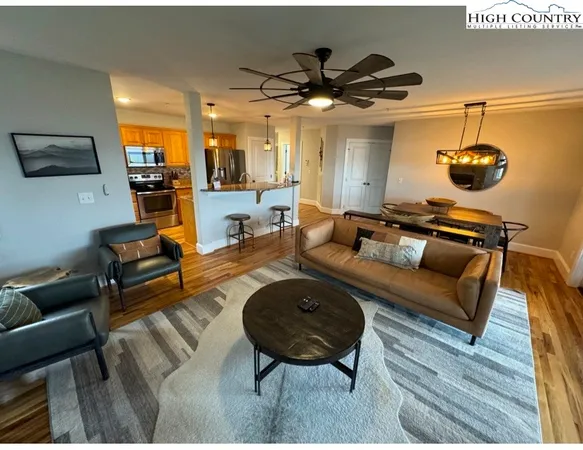 $699,900 | 180 Indian Paintbrush Drive, Unit RA2, Banner Elk, NC 28604