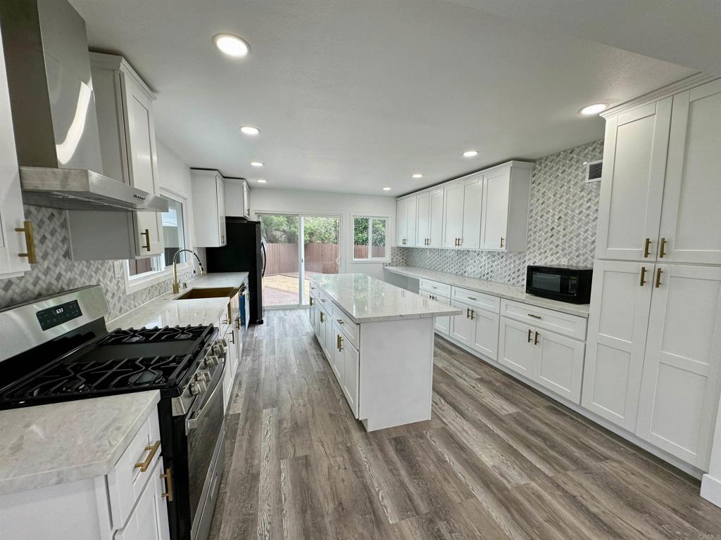 1737 Grove Road El Cajon, CA 92020 - Photo 12 of 46