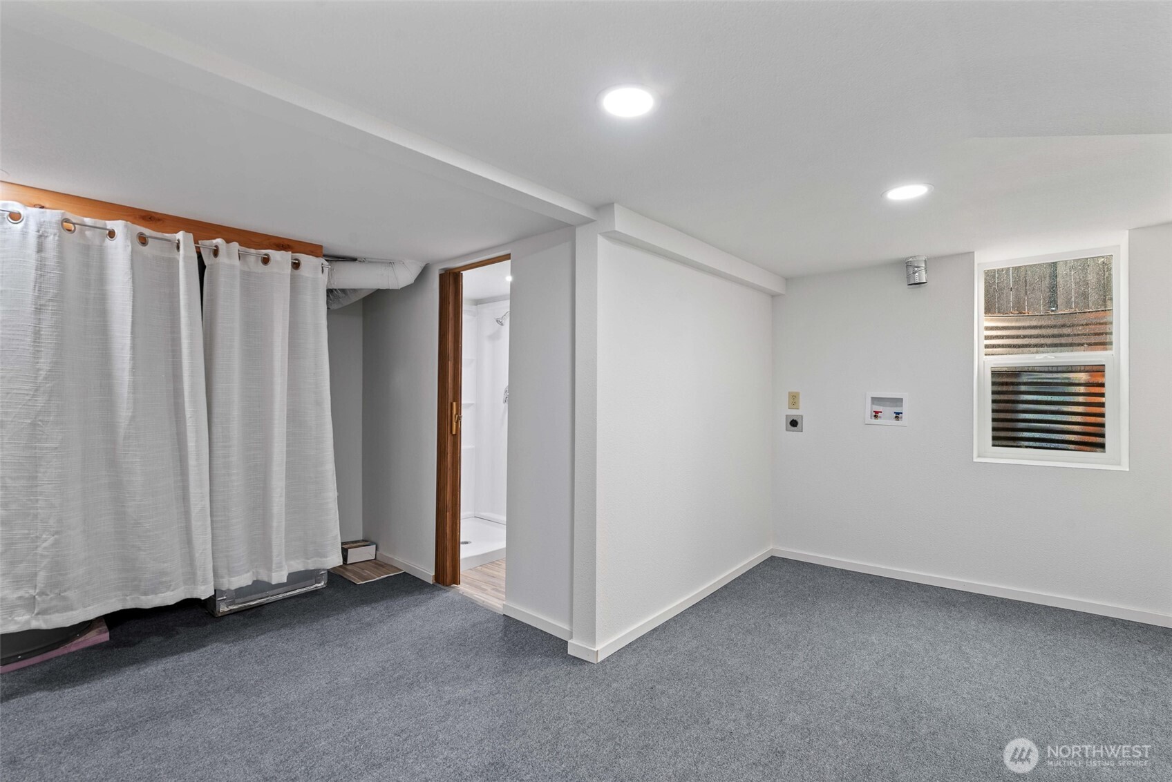 203 Fuller Street Wenatchee, WA 98801 - Photo 17 of 29 a view of a room with window