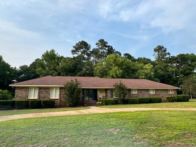 $314,900 | 1682 Heritage Drive, Manning, SC 29102