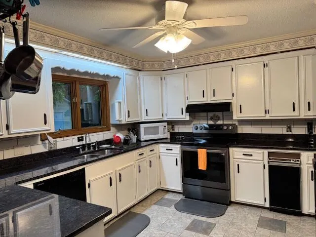 $314,900 | 1682 Heritage Drive, Manning, SC 29102