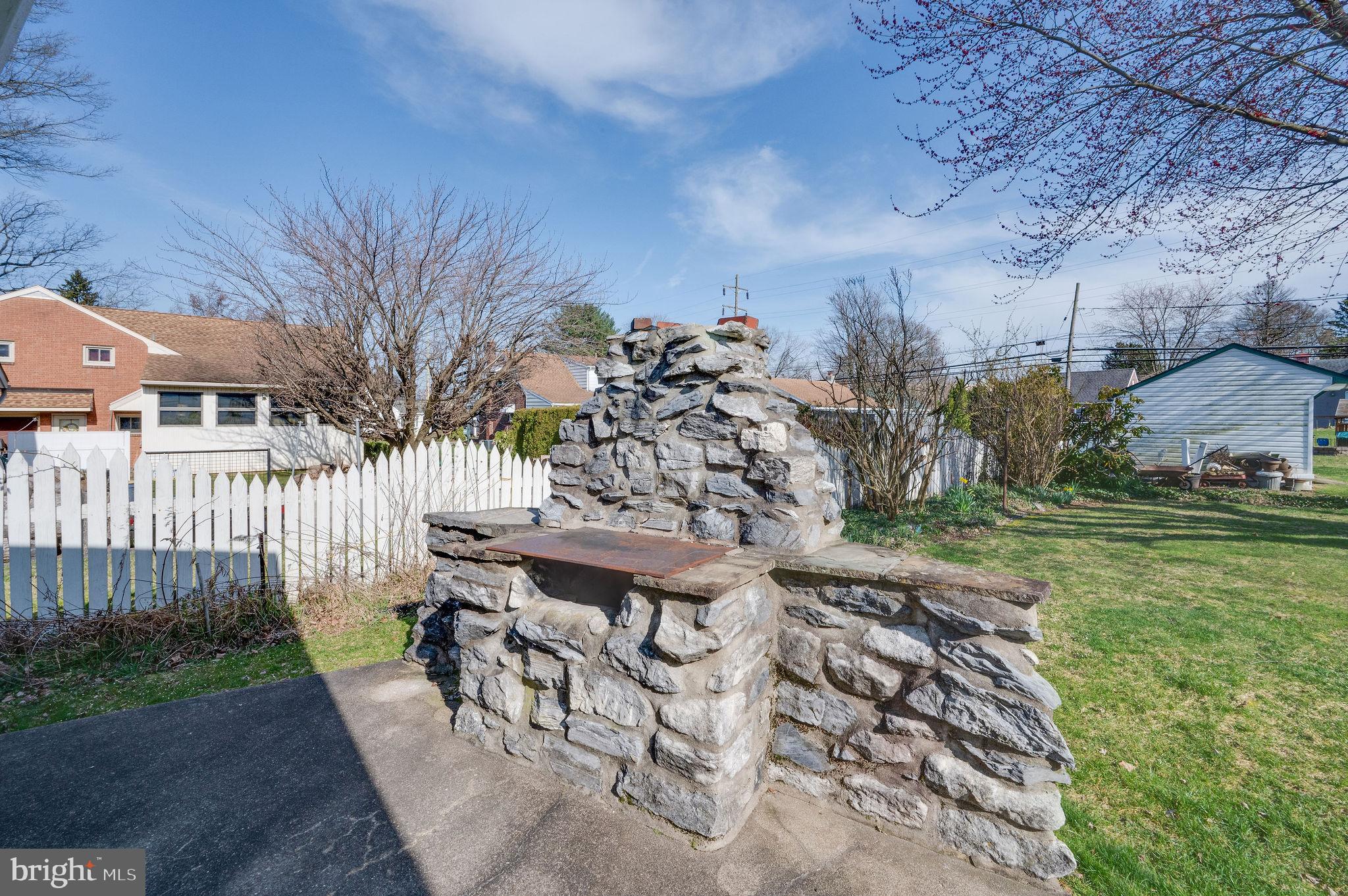 111 Beverly Avenue Reading, PA 19607 - Photo 35 of 36 Stone Grill