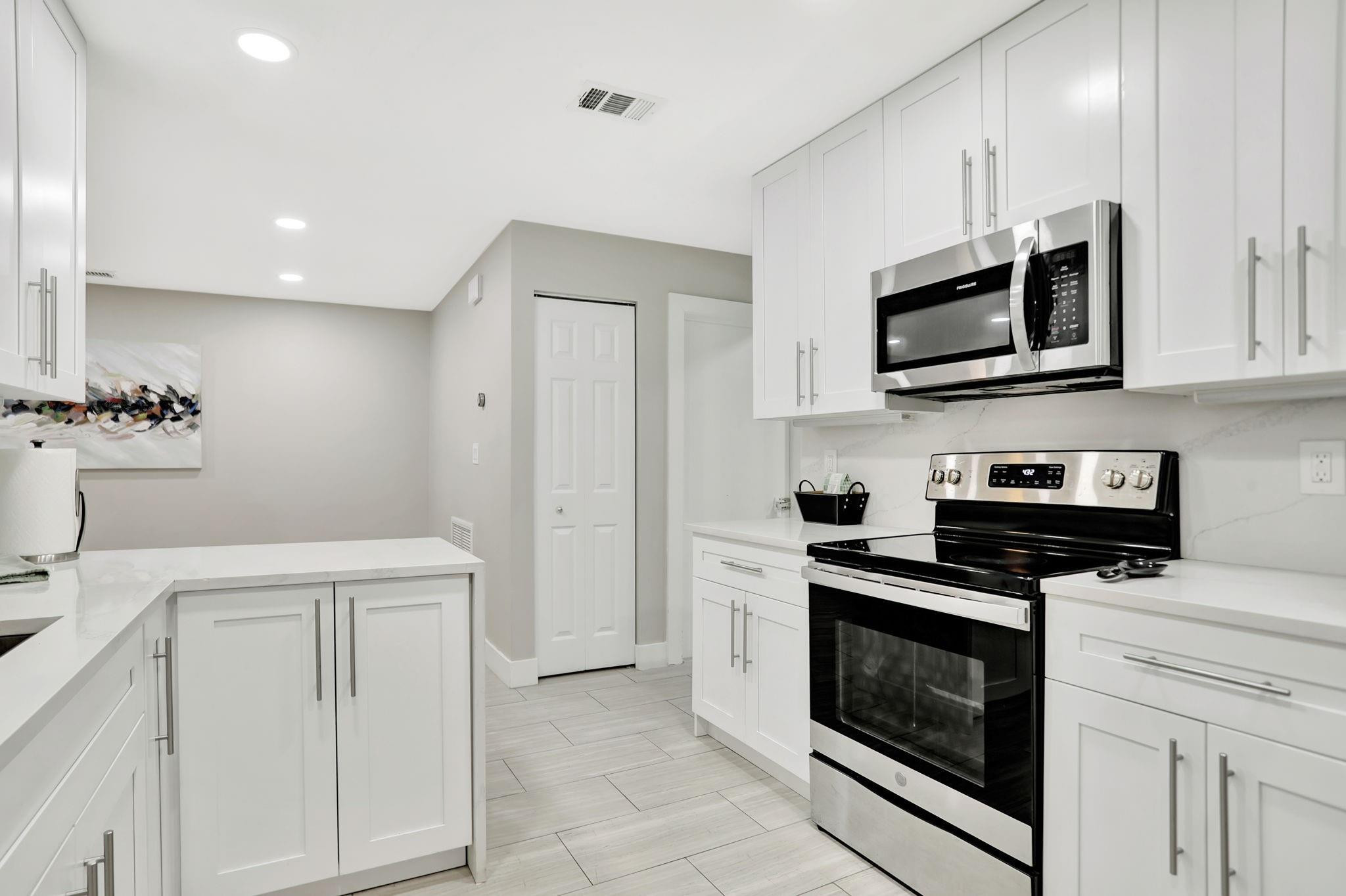 1035 Northwest 5th Avenue Boca Raton, FL 33432 - Photo 11 of 50 Photo 11