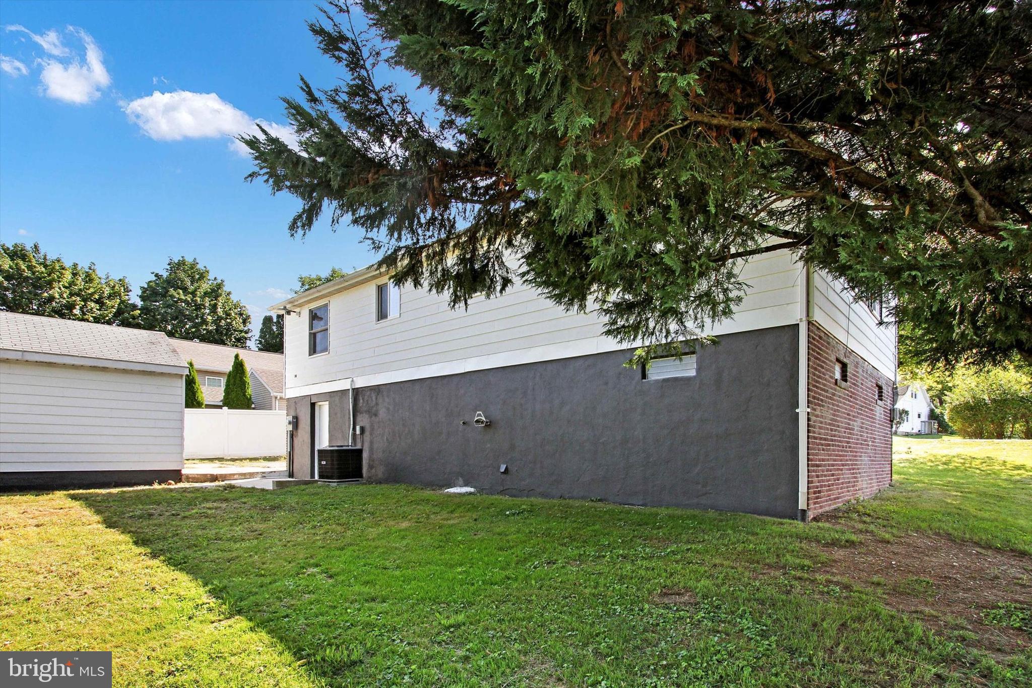 2461 Grandview Road Hanover, PA 17331 - Photo 25 of 31