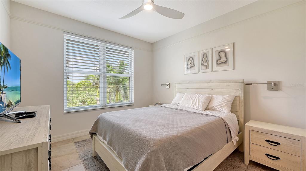 385 North Point Road, Unit 503 Osprey, FL 34229 - Photo 38 of 96