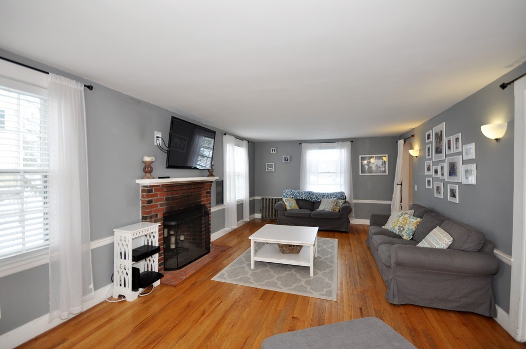 126 Gleasondale Road Stow, MA 01775 - Photo 5 of 12