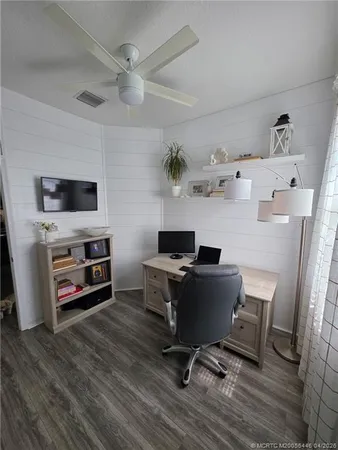 $339,900 | 1560 Southeast Hampshire Way, Unit 204, Stuart, FL 34994