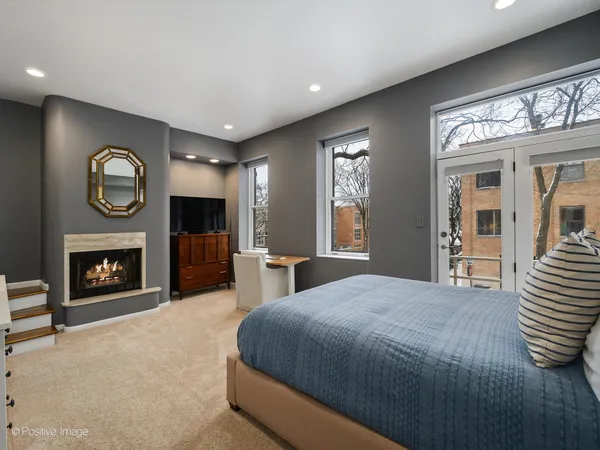 $950,000 | 1335 West Belden Avenue, Chicago, IL 60614