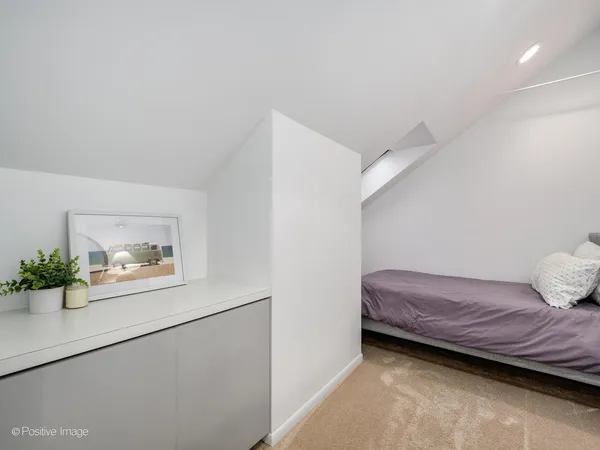 $950,000 | 1335 West Belden Avenue, Chicago, IL 60614
