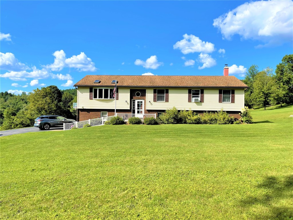 41 Crane Road Waverly, NY 14892 - Photo 1 of 25 Gallery Image 1