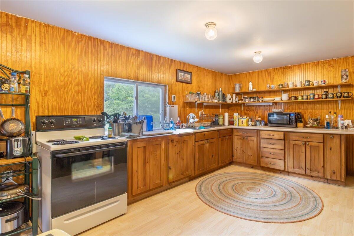26 Jenkins Road Penobscot, ME 04476 - Photo 11 of 45 Unit 1 - Kitchen