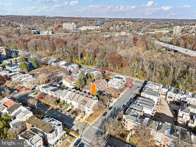 an aerial view of multiple house
