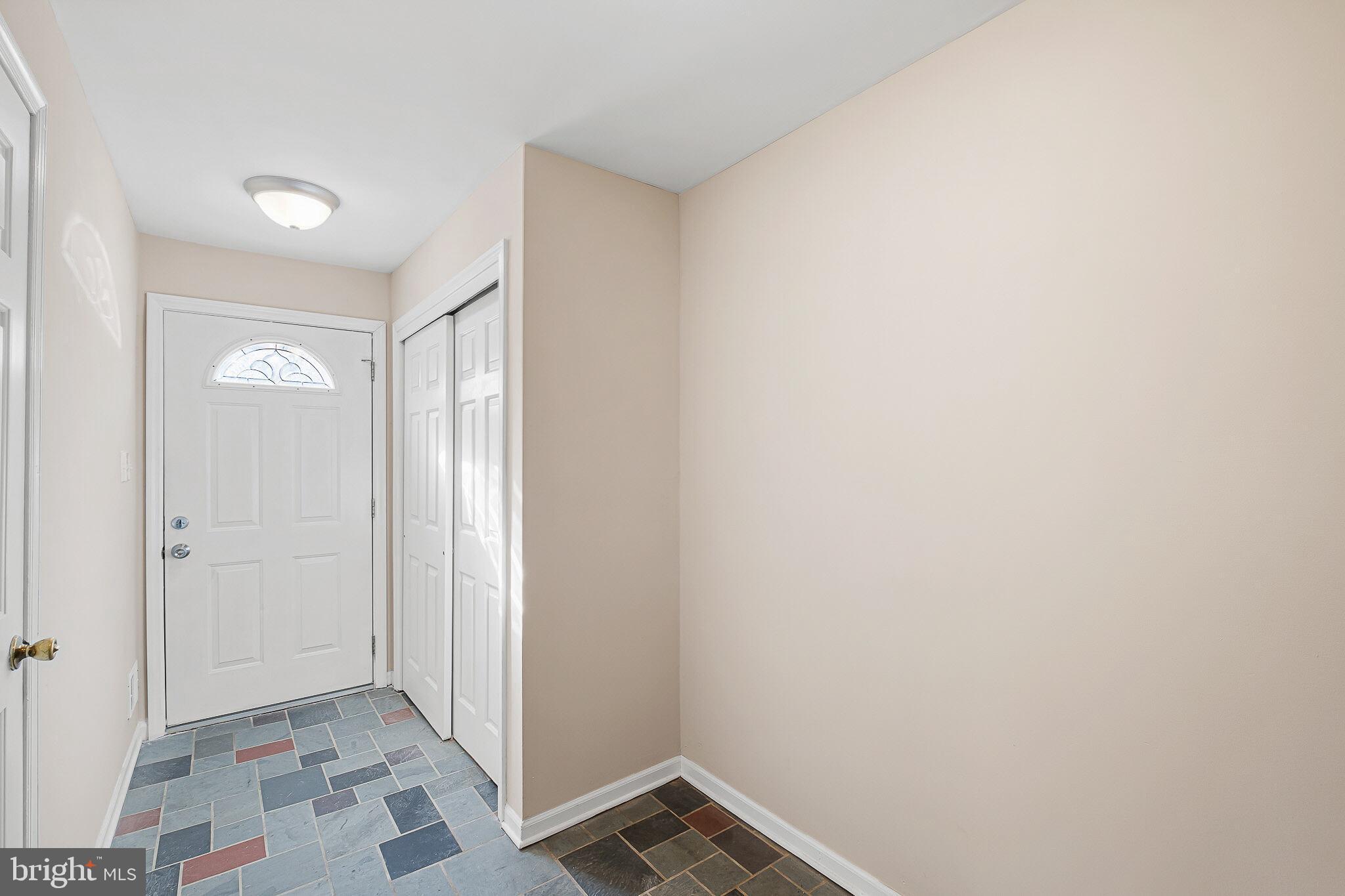1301 Shallcross Avenue Wilmington, DE 19806 - Photo 6 of 33 a view of bathroom