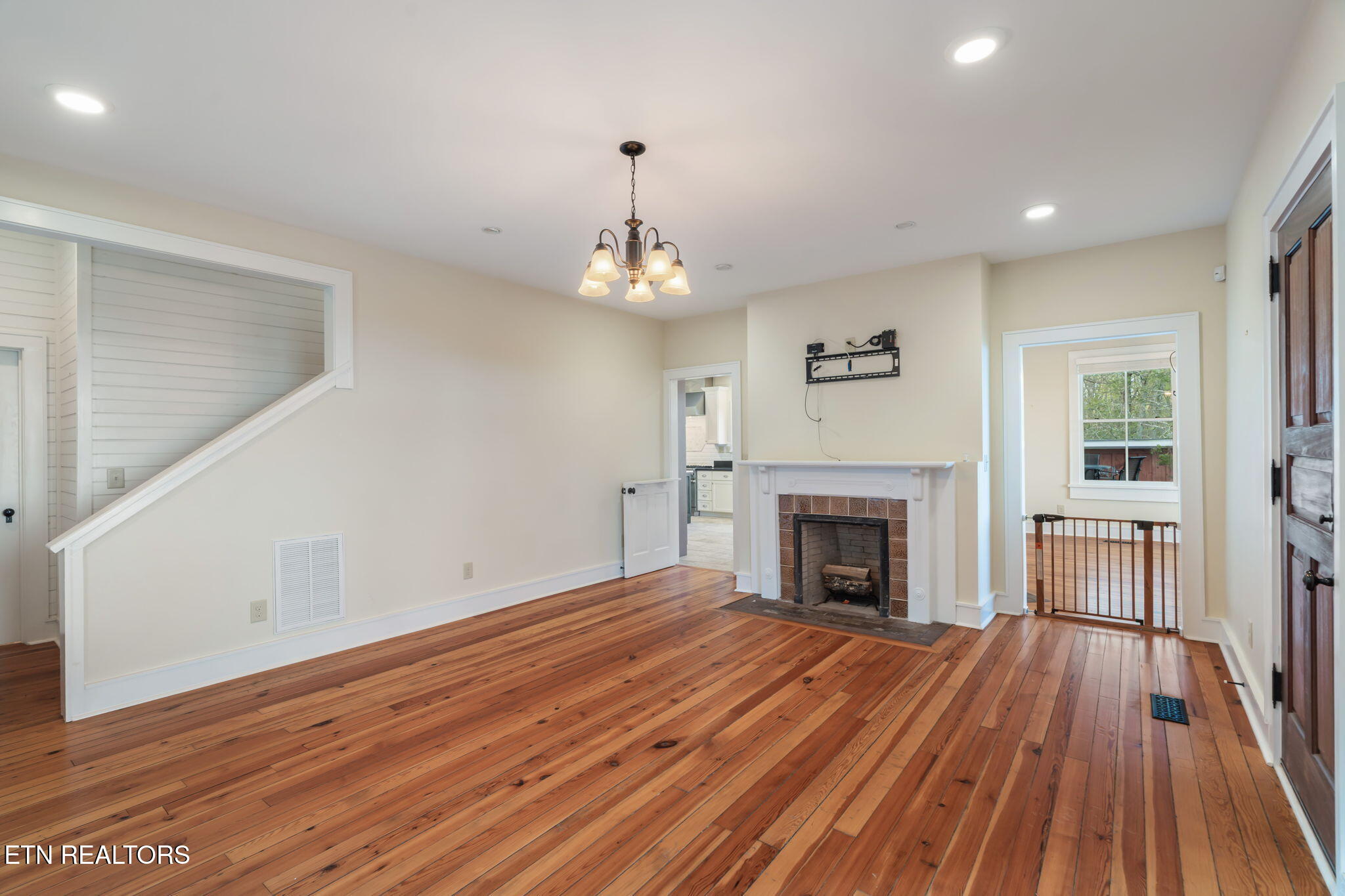 692 Possum Trot Road Grandview, TN 37337 - Photo 27 of 60 64-web-or-mls-692 Possum Trot-15 (2)
