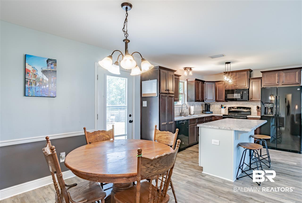 18307 Outlook Drive Loxley, AL 36551 - Photo 11 of 30