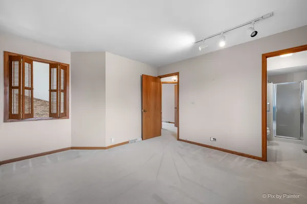 $350,000 | 1751 Pebble Beach Drive, Hoffman Estates, IL 60169
