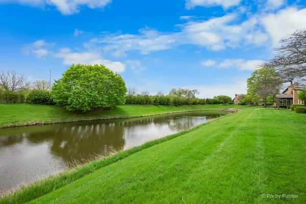 $350,000 | 1751 Pebble Beach Drive, Hoffman Estates, IL 60169