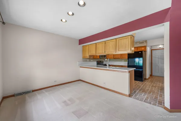 $350,000 | 1751 Pebble Beach Drive, Hoffman Estates, IL 60169
