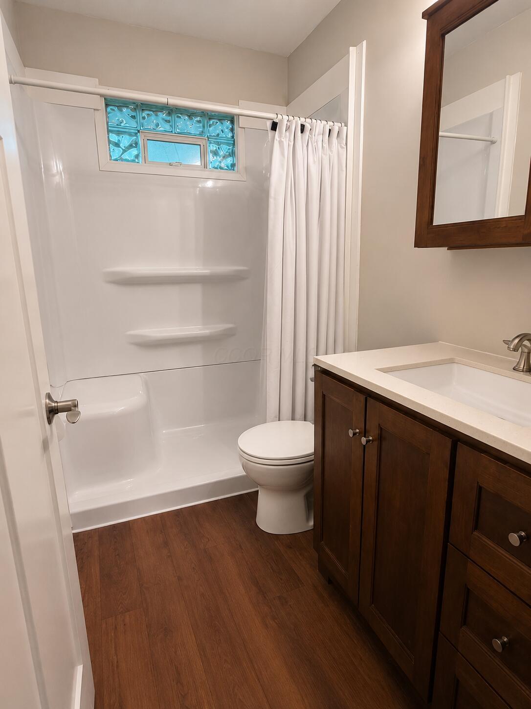 1238 Francisco Road Columbus, OH 43220 - Photo 6 of 14