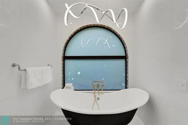 $16,000 | 614 Poinciana Drive, Fort Lauderdale, FL 33301