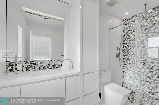 $16,000 | 614 Poinciana Drive, Fort Lauderdale, FL 33301