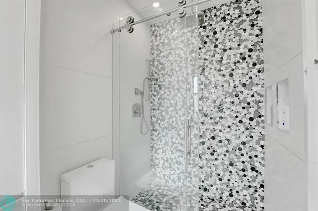 $16,000 | 614 Poinciana Drive, Fort Lauderdale, FL 33301