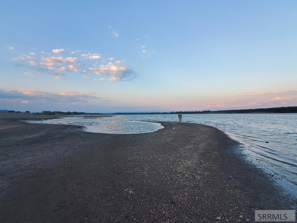 3380 Eagles View Road Island Park, ID 83429 - Photo 11 of 37