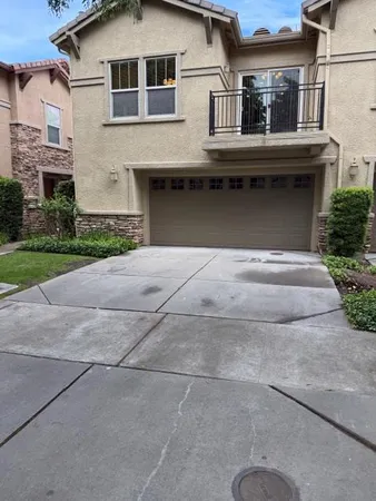 $365,000 | 3301 North Park Drive, Unit 2812, Sacramento, CA 95835