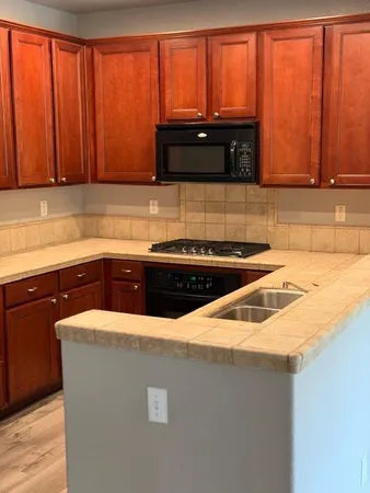 $365,000 | 3301 North Park Drive, Unit 2812, Sacramento, CA 95835