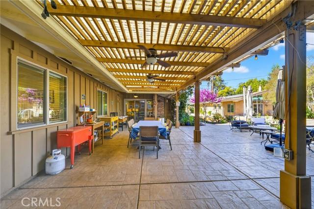 4872 N Arcade Fresno, CA 93721 - Photo 60 of 75