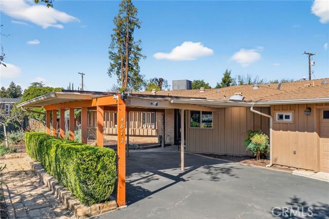 4872 N Arcade Fresno, CA 93721 - Photo 6 of 75