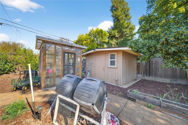 4872 N Arcade Fresno, CA 93721 - Photo 70 of 75
