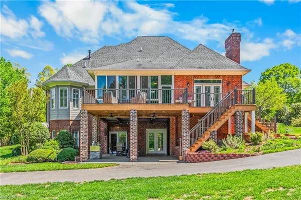 $1,250,000 | 537 Montclaire Drive, Mount Airy, NC 27030