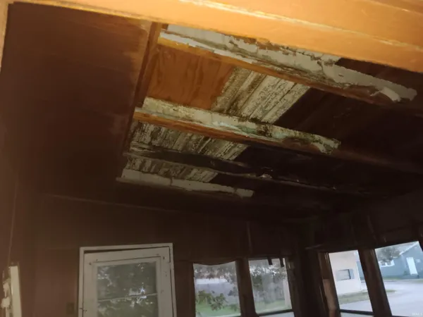 $54,499 | 1408 Main Street, Vincennes, IN 47591