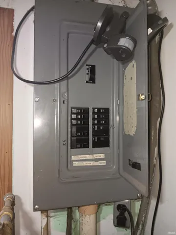 $55,000 | 1408 Main Street, Vincennes, IN 47591