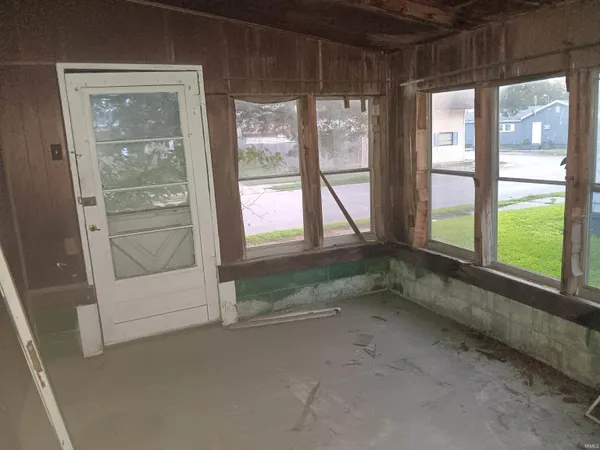 $54,499 | 1408 Main Street, Vincennes, IN 47591