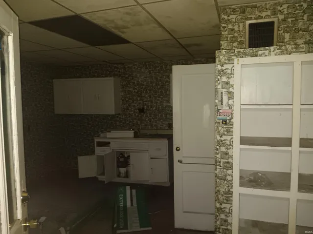 $55,000 | 1408 Main Street, Vincennes, IN 47591