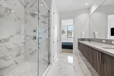 $463,000 | 1211 Caroline Street, Unit 1503, Houston, TX 77002