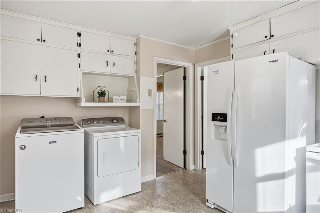 3176 Rogers Road Graham, NC 27253 - Photo 7 of 30 Gallery Image 7
